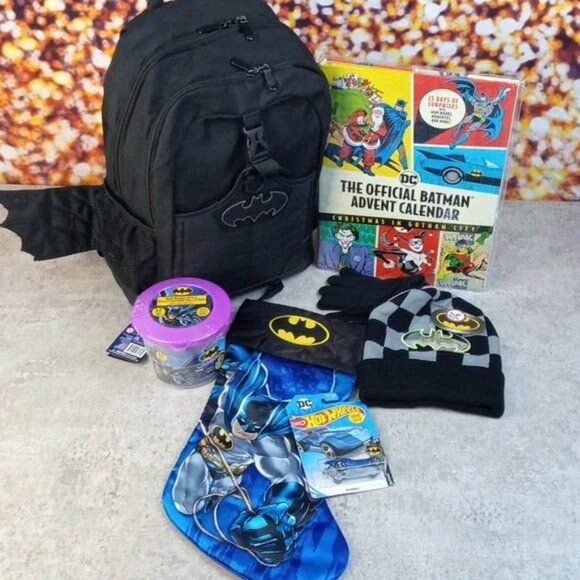 Batman Other - 🍒 Batman Holiday Bundle